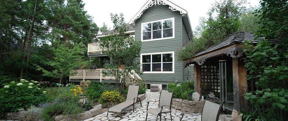 Craigleith Manor Bed & Breakfast Collingwood Ngoại thất bức ảnh