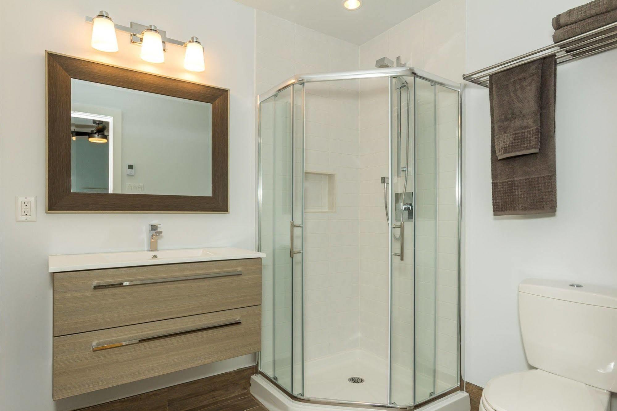 Craigleith Manor Bed & Breakfast Collingwood Ngoại thất bức ảnh
